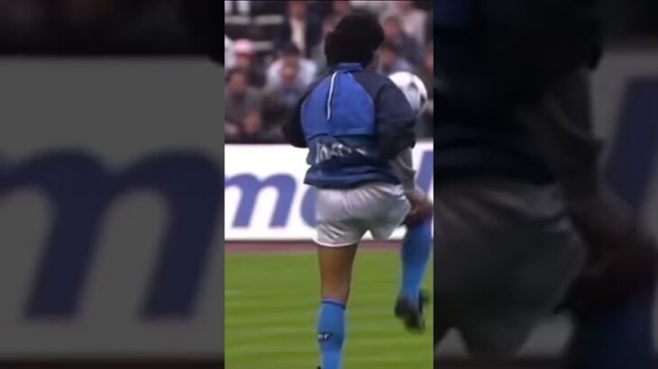 Maradona soccer skills マラドーナサッカースキル Habilidades futbolísticas de Maradona